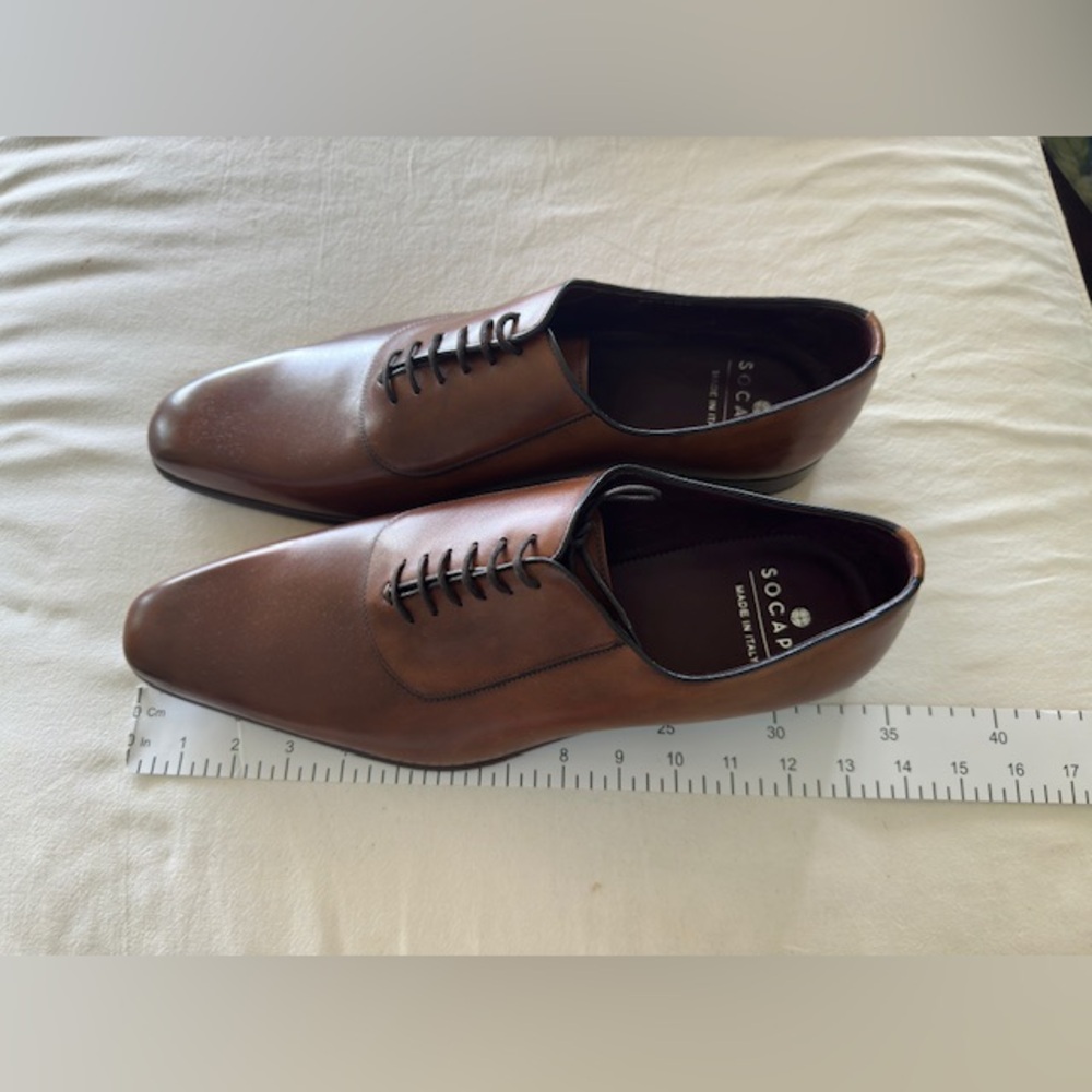Never Worn: Brown “Leonardo Cognac” Men’s leather dress shoes